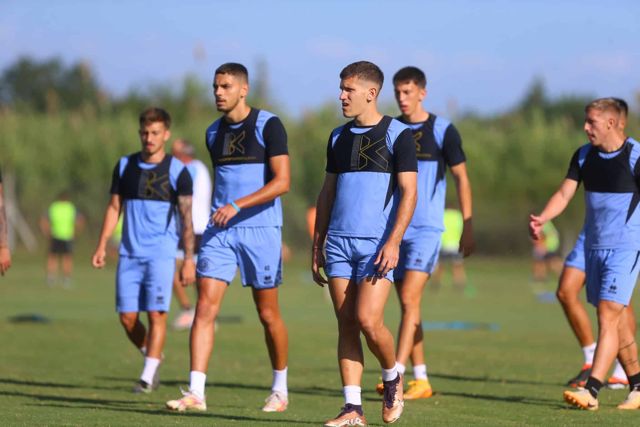 Torcida de rival do Internacional na Sul-Americana faz mobiliza&ccedil;&atilde;o contra o racismo