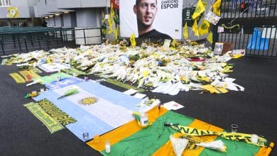 Cardiff e Nantes entram em nova batalha judicial milion&aacute;ria ap&oacute;s morte de Emiliano Sala