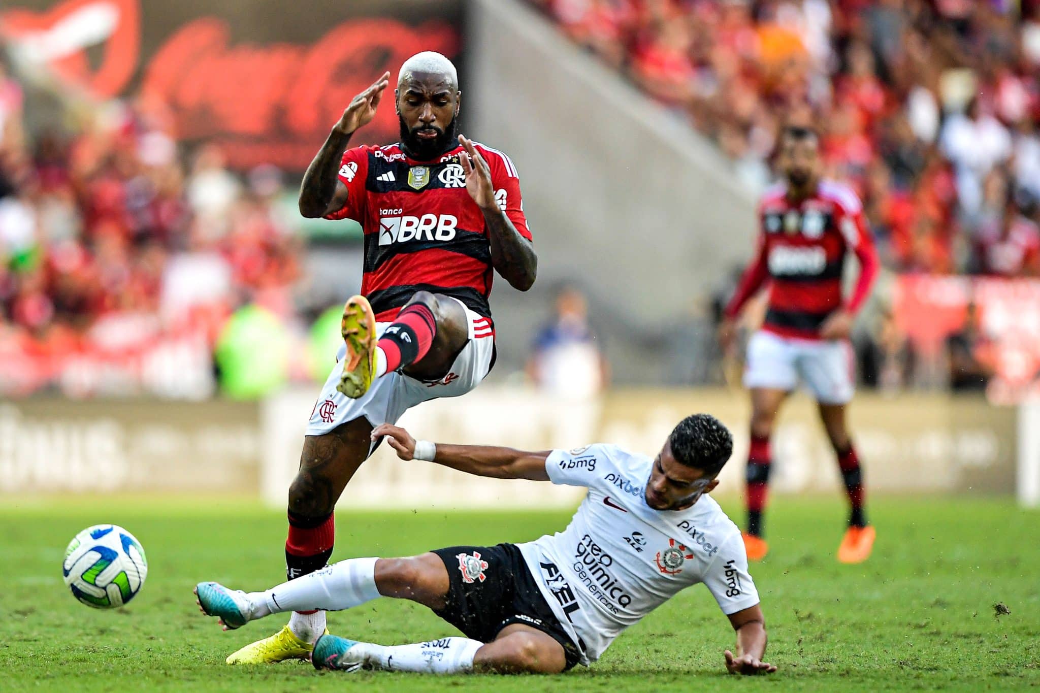 Foto: (IconSport) - Flamengo x Corinthians &eacute; a principal atra&ccedil;&atilde;o da 6&ordf; rodada do Brasileir&atilde;o S&eacute;rie A 2024