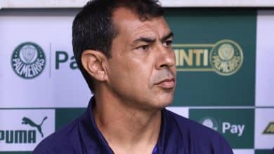 Surpreso e orgulhoso, Carille n&atilde;o prev&ecirc; vida f&aacute;cil para o Santos na S&eacute;rie B