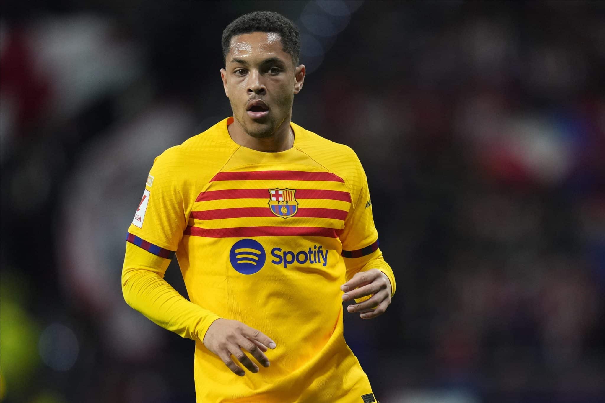 &lsquo;Fico&rsquo; de Xavi pode ser um problema para Vitor Roque no Barcelona