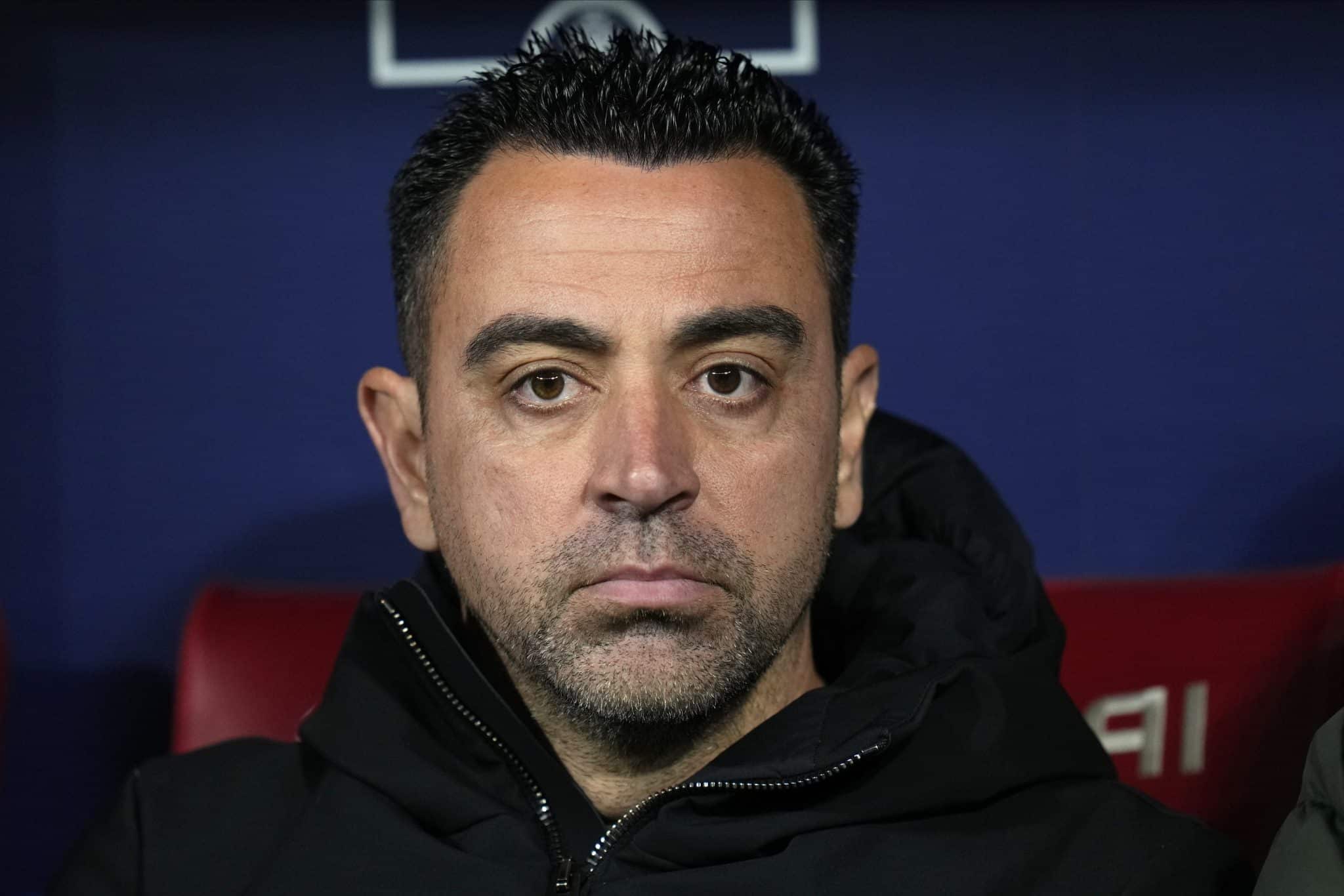 &lsquo;N&atilde;o fiz por ego&iacute;smo&rsquo;: Xavi explica decis&atilde;o de ficar no Barcelona