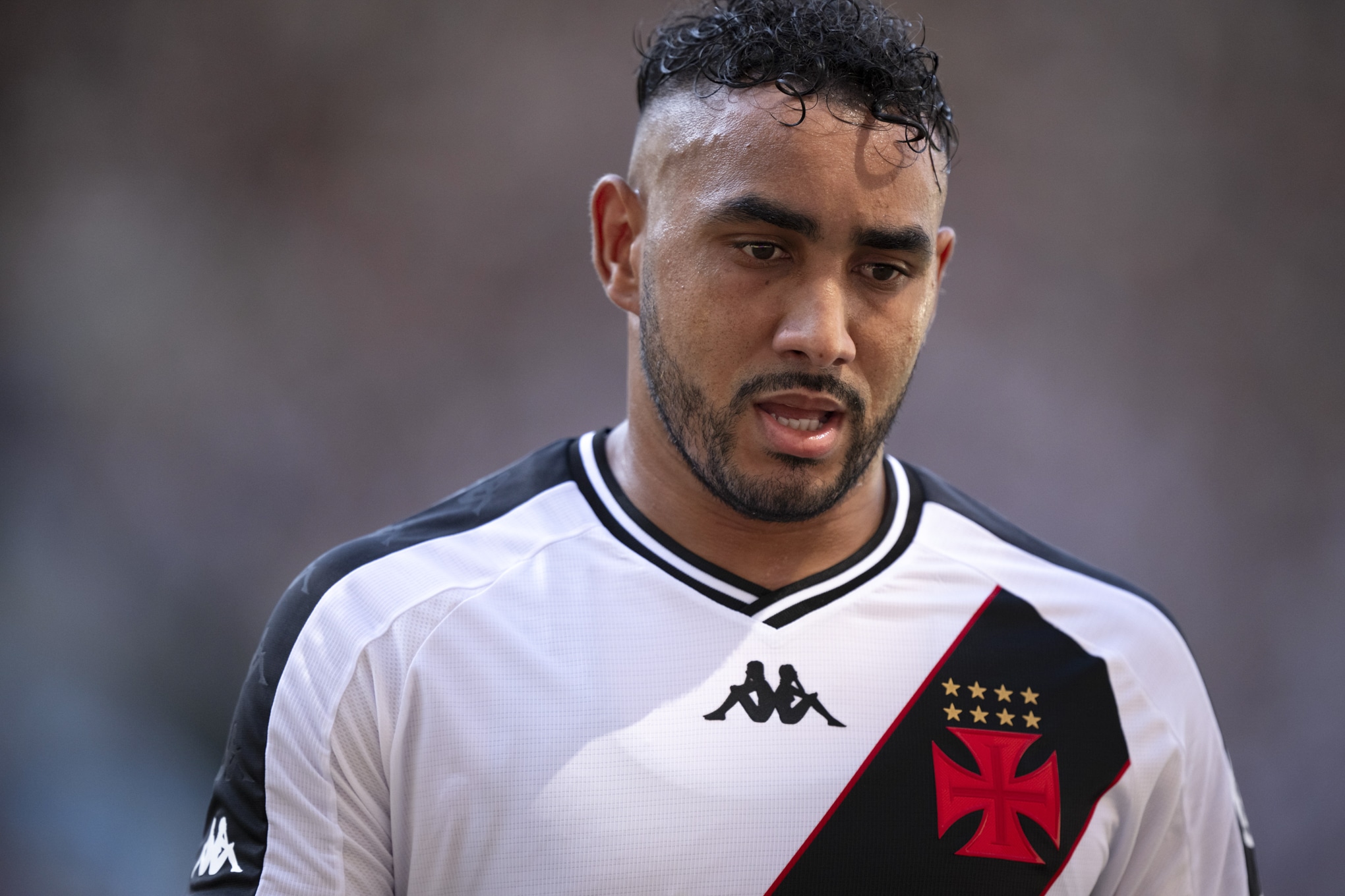 Entenda a les&atilde;o de Payet e veja quando ele pode voltar a jogar pelo Vasco