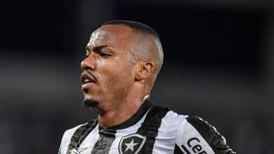 LDU ofusca estreia de Artur Jorge e Botafogo se complica na Libertadores