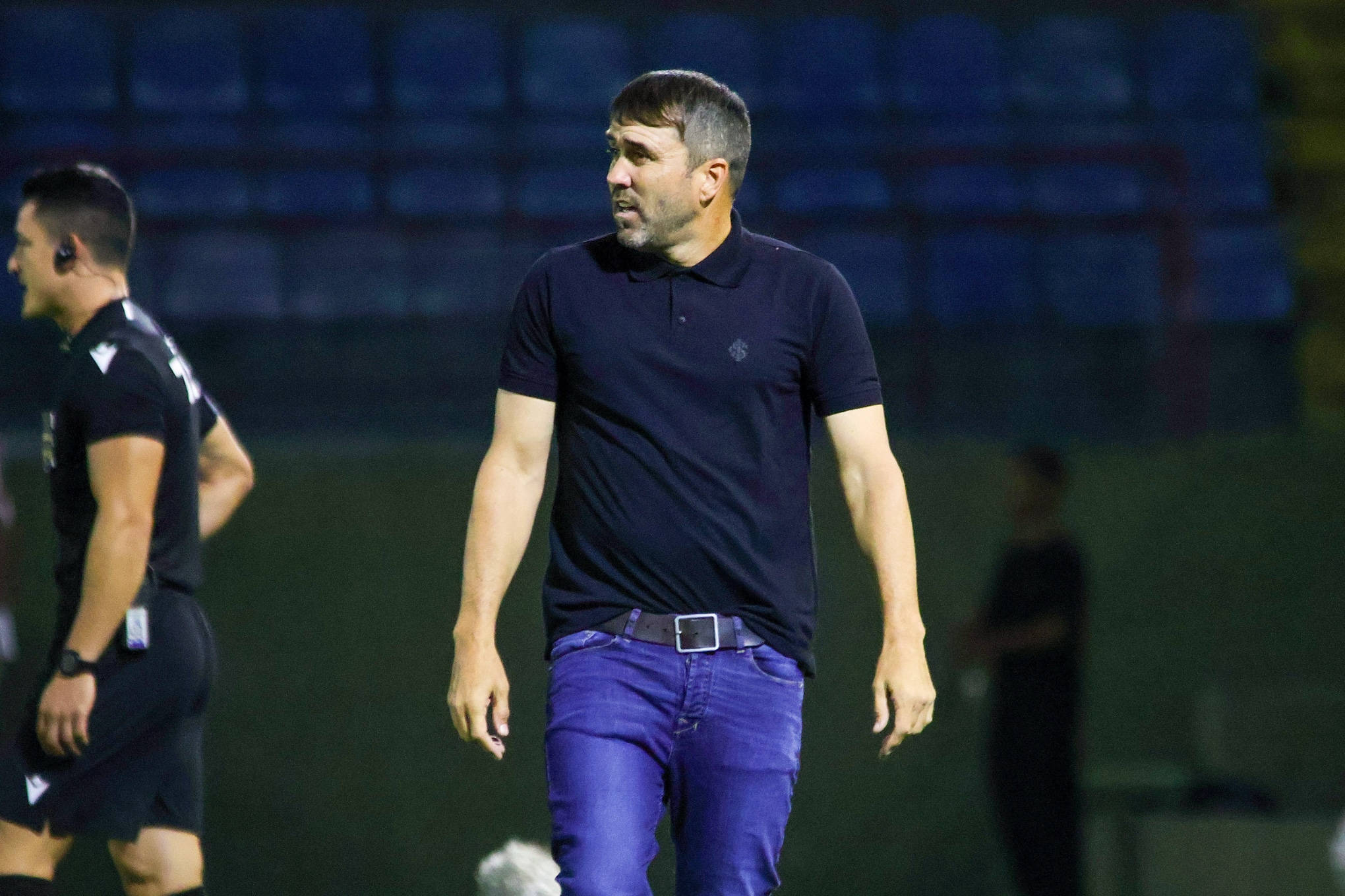 Coudet mostra repert&oacute;rio em boa arrancada do Internacional no Brasileiro