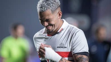 Com Zubeld&iacute;a de olho, S&atilde;o Paulo finalmente mostra futebol e vence Atl&eacute;tico-GO