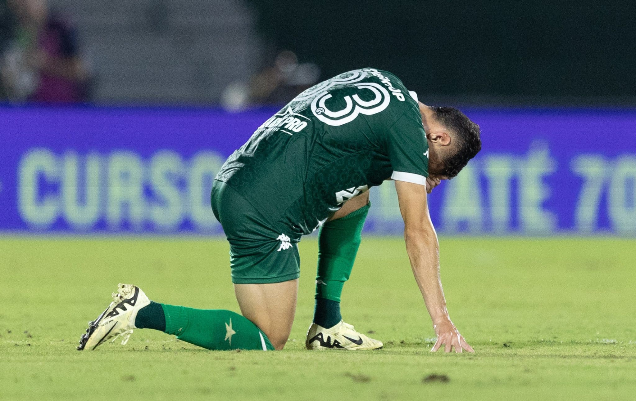 Sem t&eacute;cnico e com duas vit&oacute;rias no ano: esse &eacute; o Guarani que visitar&aacute; o Santos