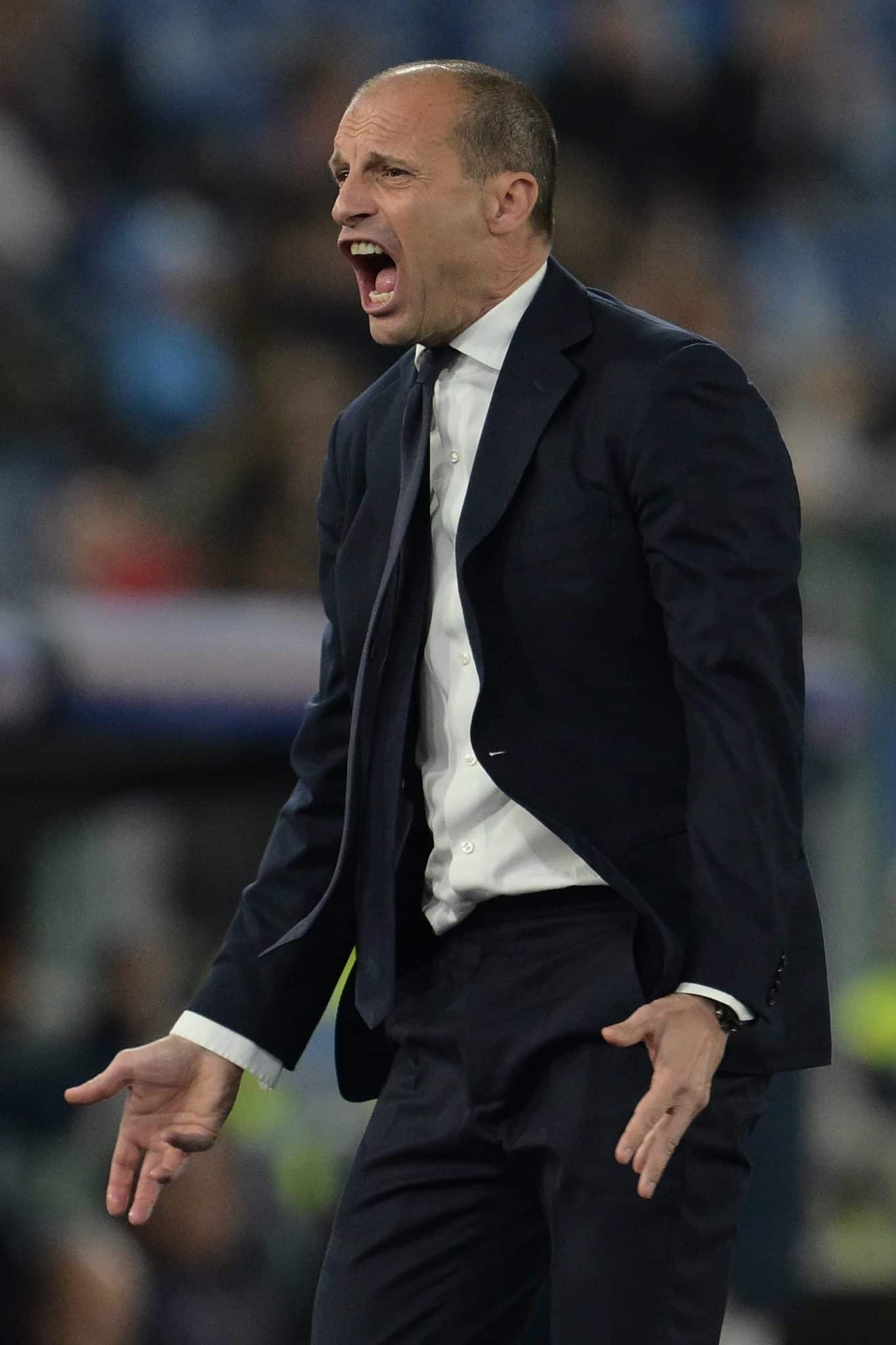 Clima esquentou no vesti&aacute;rio da Juventus com briga feia entre t&eacute;cnico e atletas