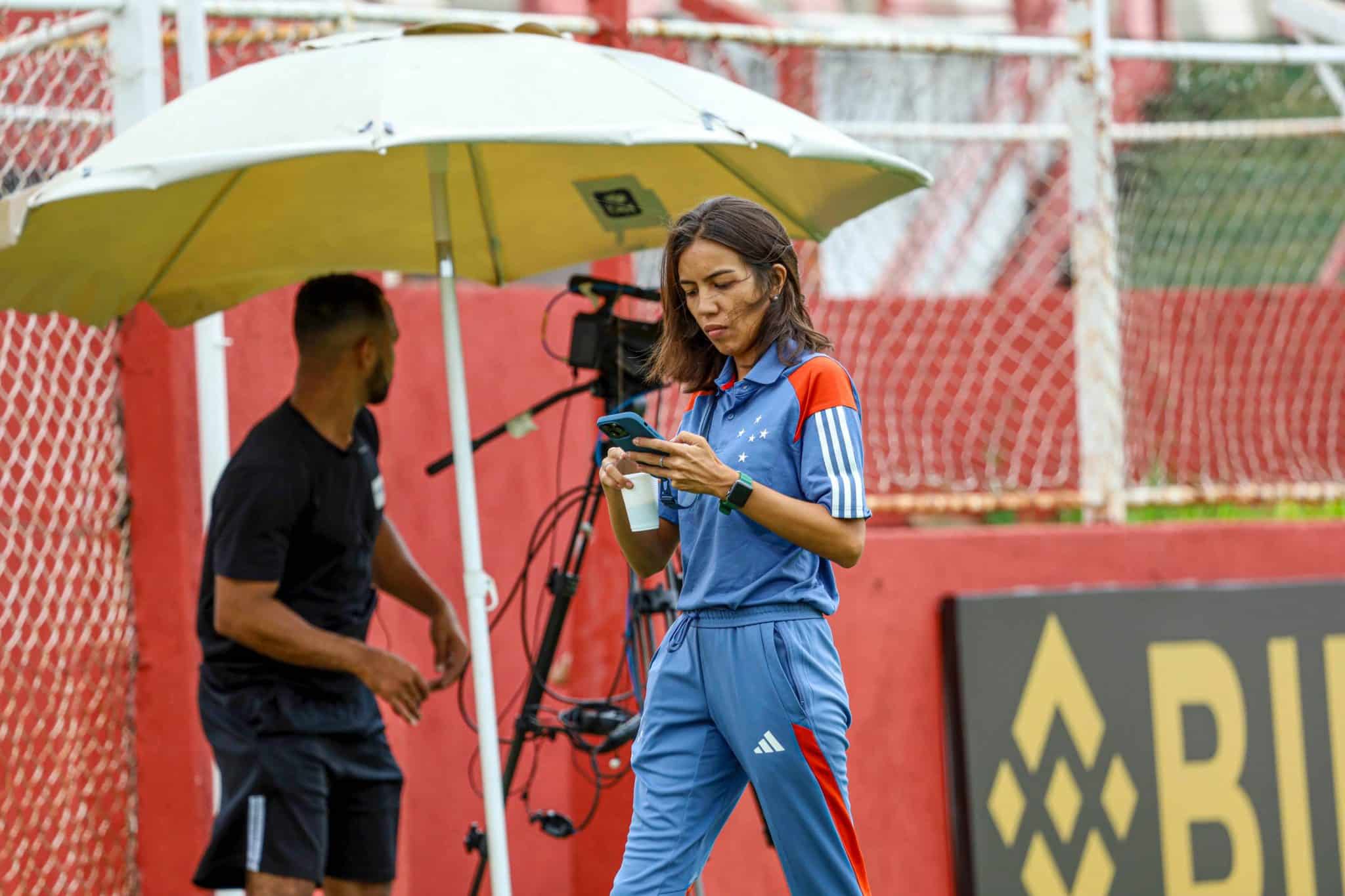 Kin Saito &eacute; pe&ccedil;a chave no projeto do futebol feminino do Cruzeiro