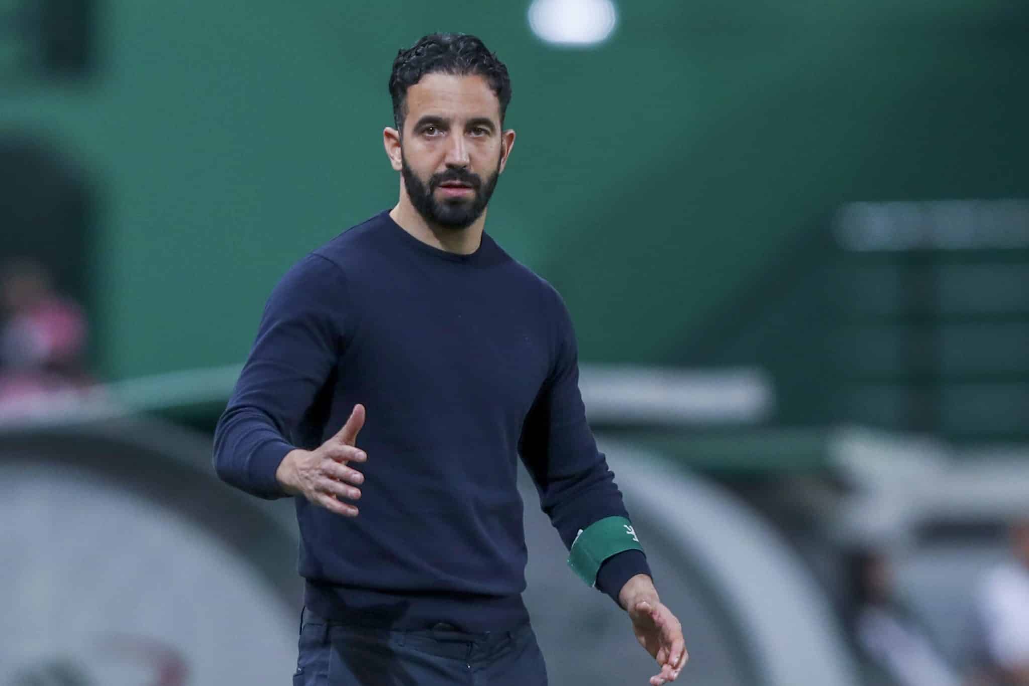 T&eacute;cnico portugu&ecirc;s deve criar briga entre Barcelona e Liverpool