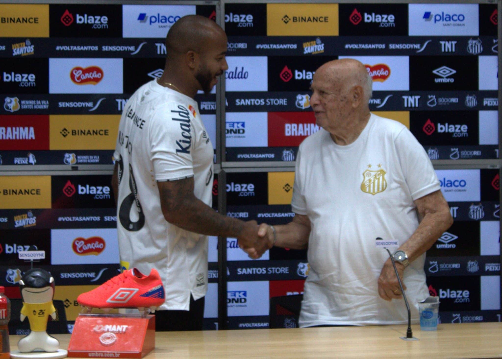 Patrick foi apresentado pelo Seo Pepe