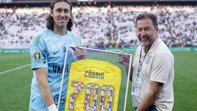 &lsquo;Corinthians &eacute; muito grato&rsquo;: renova&ccedil;&atilde;o de C&aacute;ssio est&aacute; nos planos de Augusto Melo