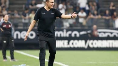 Sem Tarciane, Corinthians sofre contra a Ferrovi&aacute;ria e perde os 100% na temporada