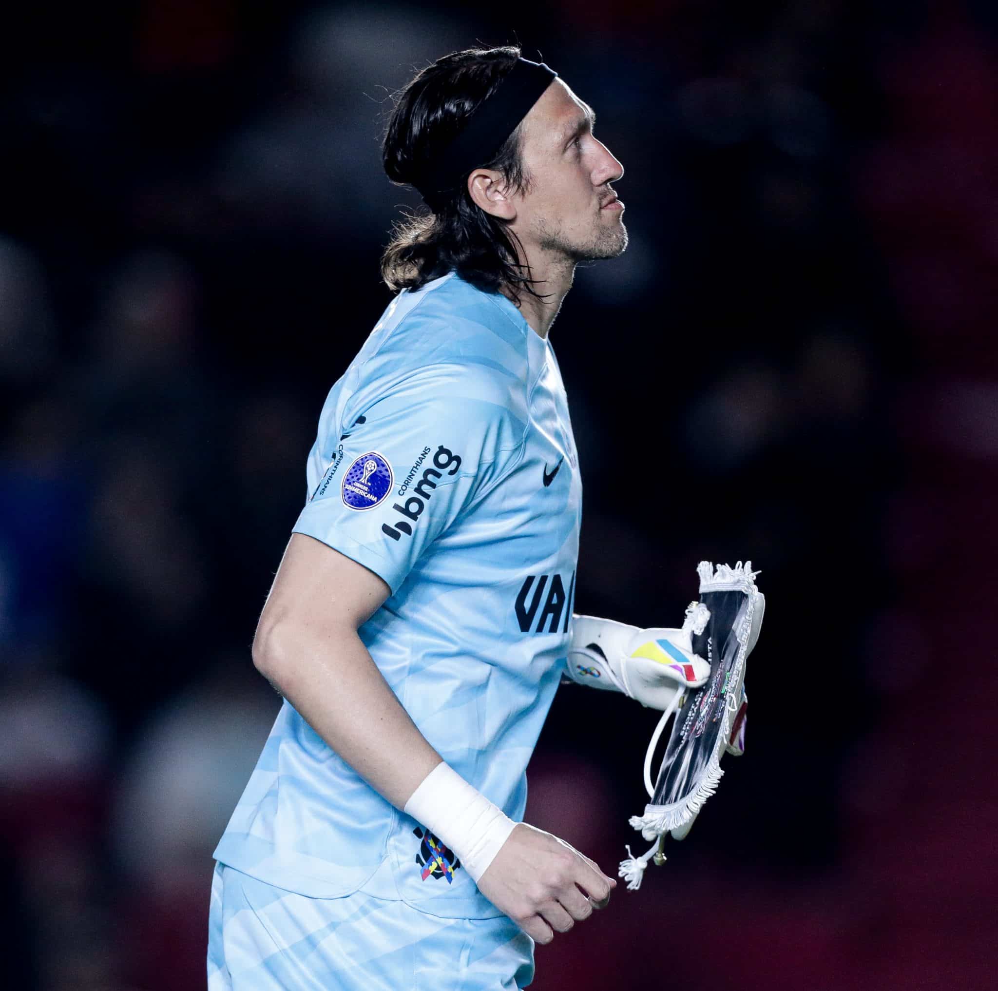 &lsquo;&Eacute; melhor sair e seguir meu caminho&rsquo;: C&aacute;ssio desabafa ap&oacute;s nova derrota do Corinthians