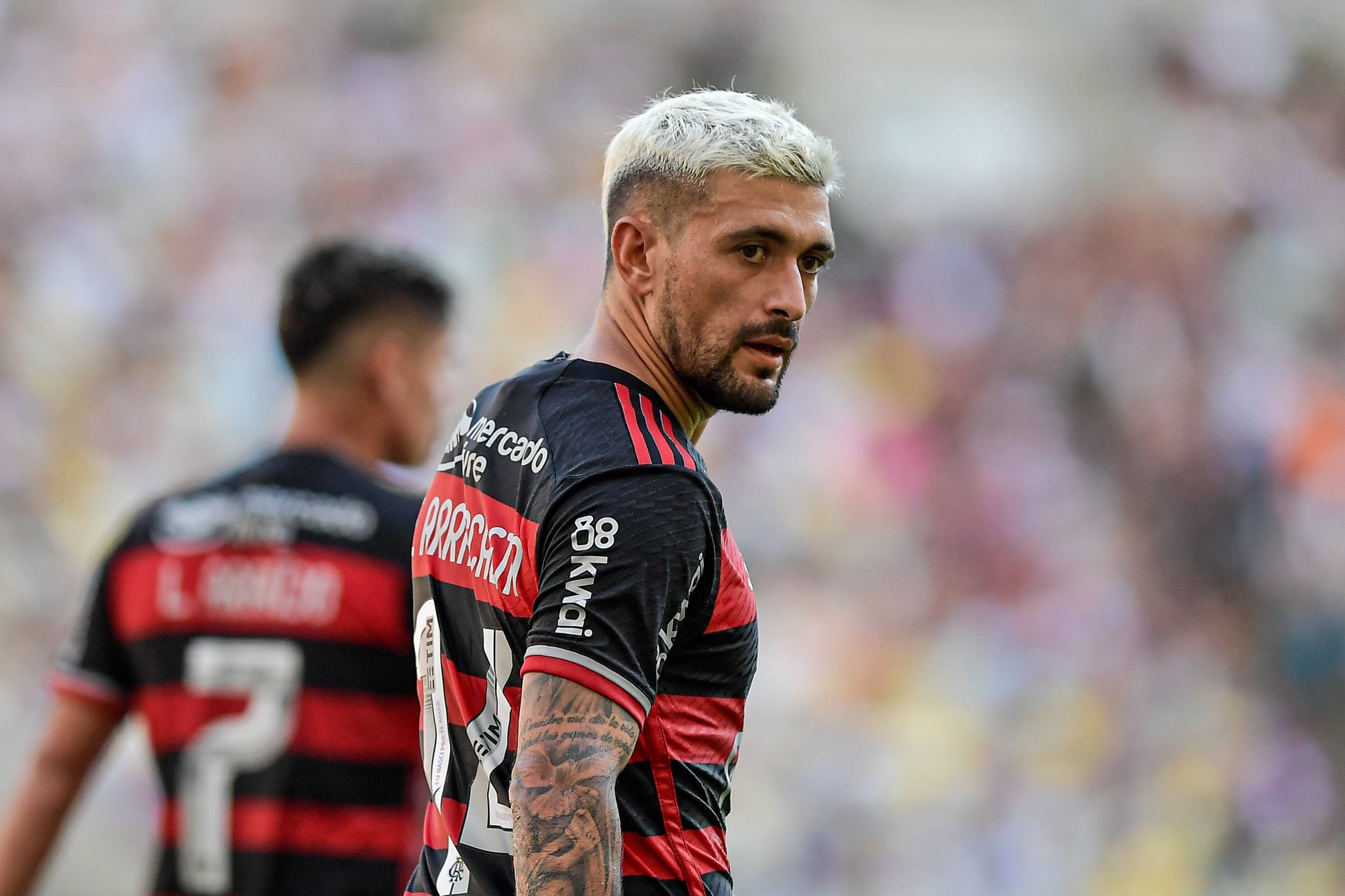 Arrascaeta vive grande in&iacute;cio de 2024 em fun&ccedil;&atilde;o diferente no Flamengo