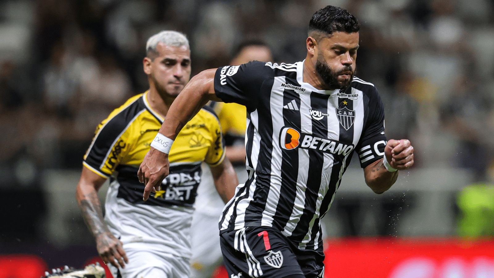Atl&eacute;tico-MG n&atilde;o passa da terceira marcha, e &eacute; punido com empate do Crici&uacute;ma no fim