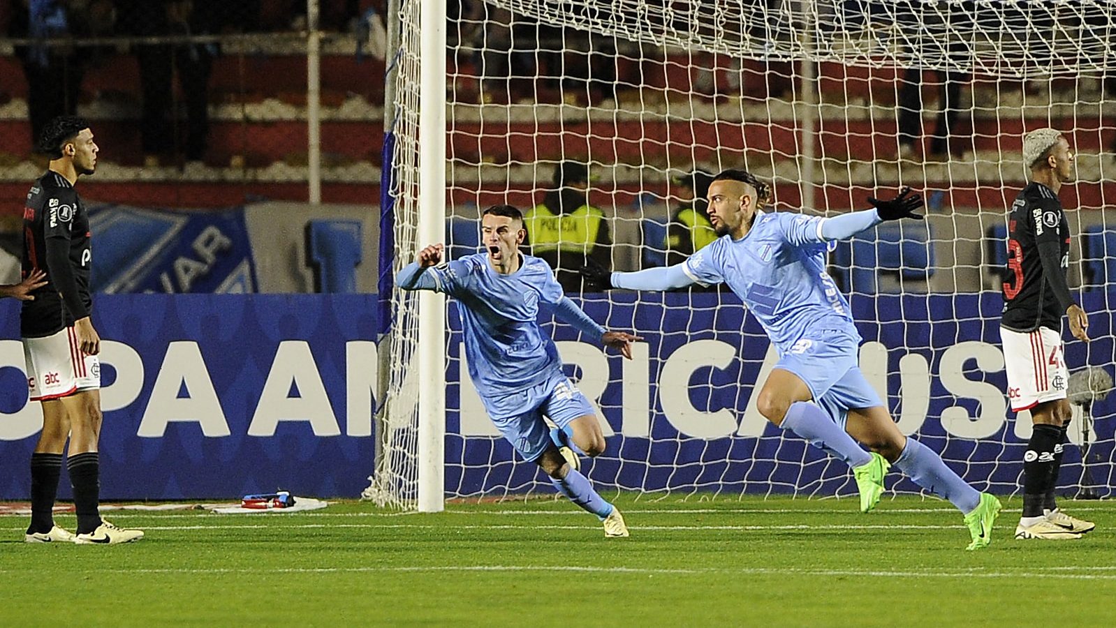 Altitude e erros individuais contra o Bol&iacute;var custam ao Flamengo 1&ordf; derrota em 2024