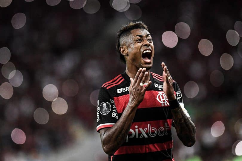 Desempenho ofensivo do Flamengo no Brasileirão é pior do que parece, veja números