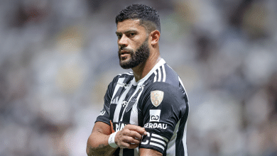 Super-her&oacute;i perdendo as for&ccedil;as? Milito explica substitui&ccedil;&otilde;es de Hulk no Atl&eacute;tico-MG