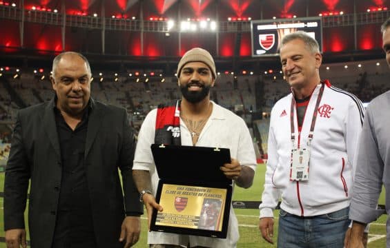 Gabigol sobe o tom contra a diretoria do Flamengo ap&oacute;s ser barrado; despedida &eacute; incerta