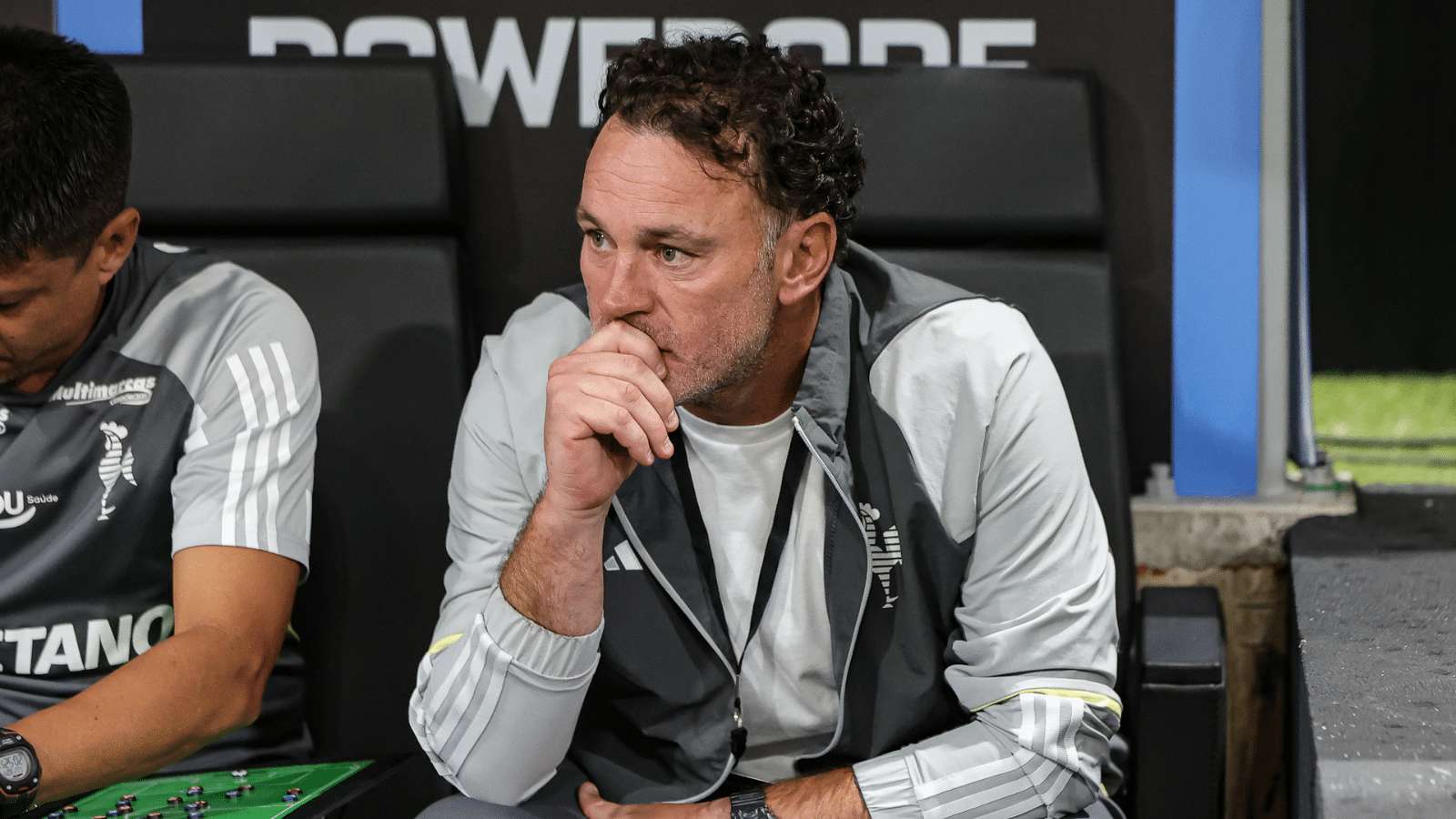 Milito celebra importante vit&oacute;ria e aponta motivo para apag&atilde;o do Atl&eacute;tico-MG