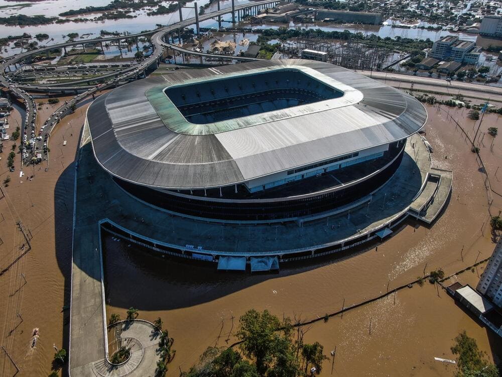 Maioria dos clubes da S&eacute;rie A pede paralisa&ccedil;&atilde;o imediata do Campeonato Brasileiro