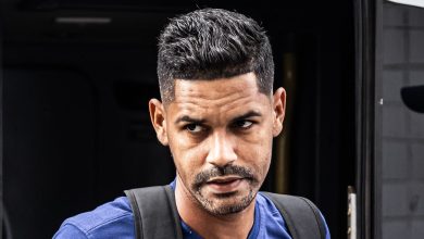 Recuperado, Aderlan ter&aacute; que vencer boa fase de Chermont para voltar ao Santos