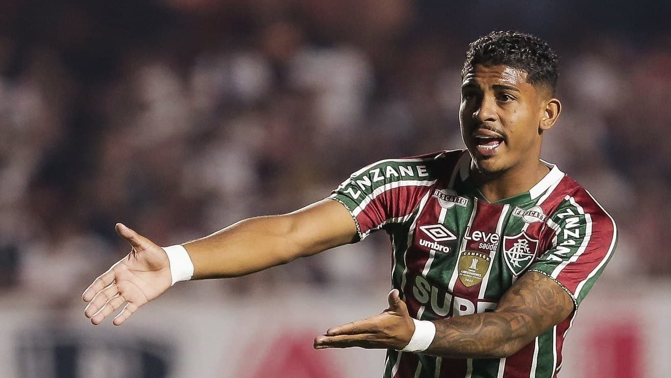 Fluminense pode negociar John Kennedy na janela de transfer&ecirc;ncias - Foto: LUCAS MER&Ccedil;ON / FLUMINENSE FC