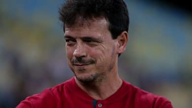 Fluminense anuncia a renova&ccedil;&atilde;o de Fernando Diniz at&eacute; o fim de 2025
