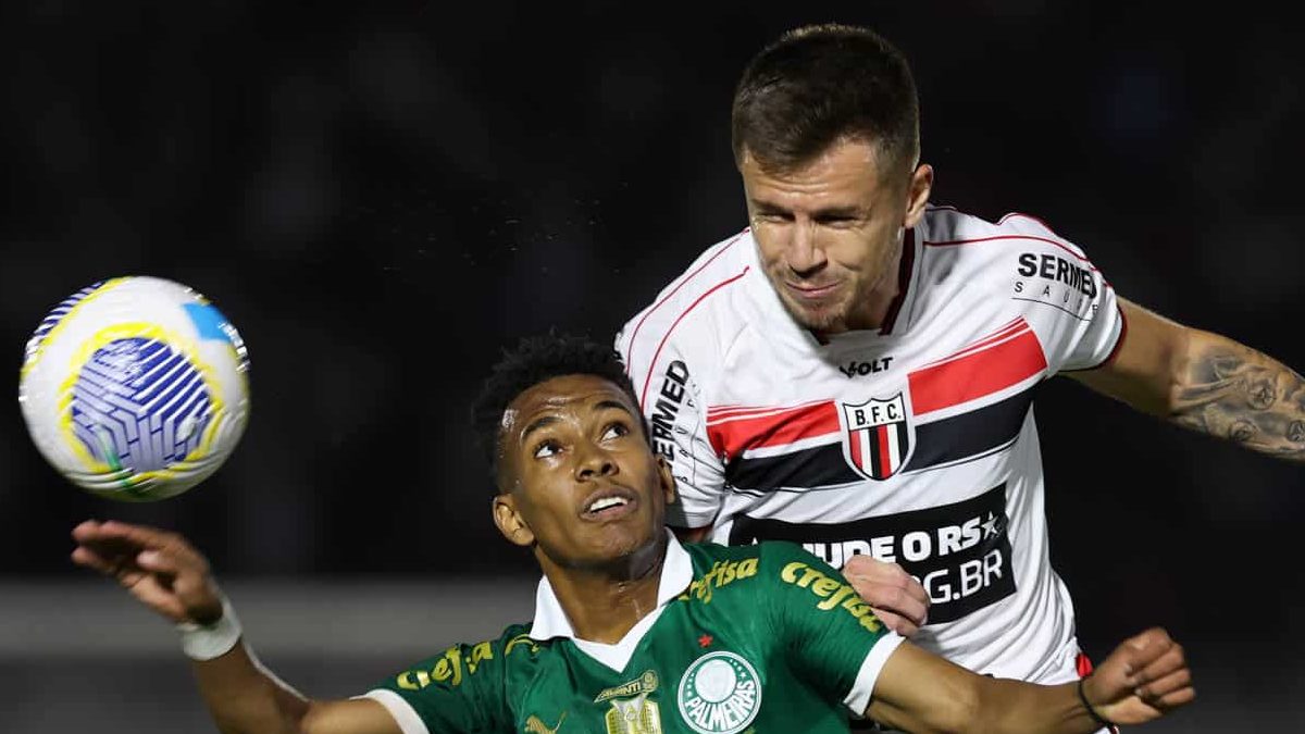 Classifica&ccedil;&atilde;o at&eacute; veio, mas Palmeiras jogou um futebol preocupante de&nbsp;t&atilde;o&nbsp;ruim