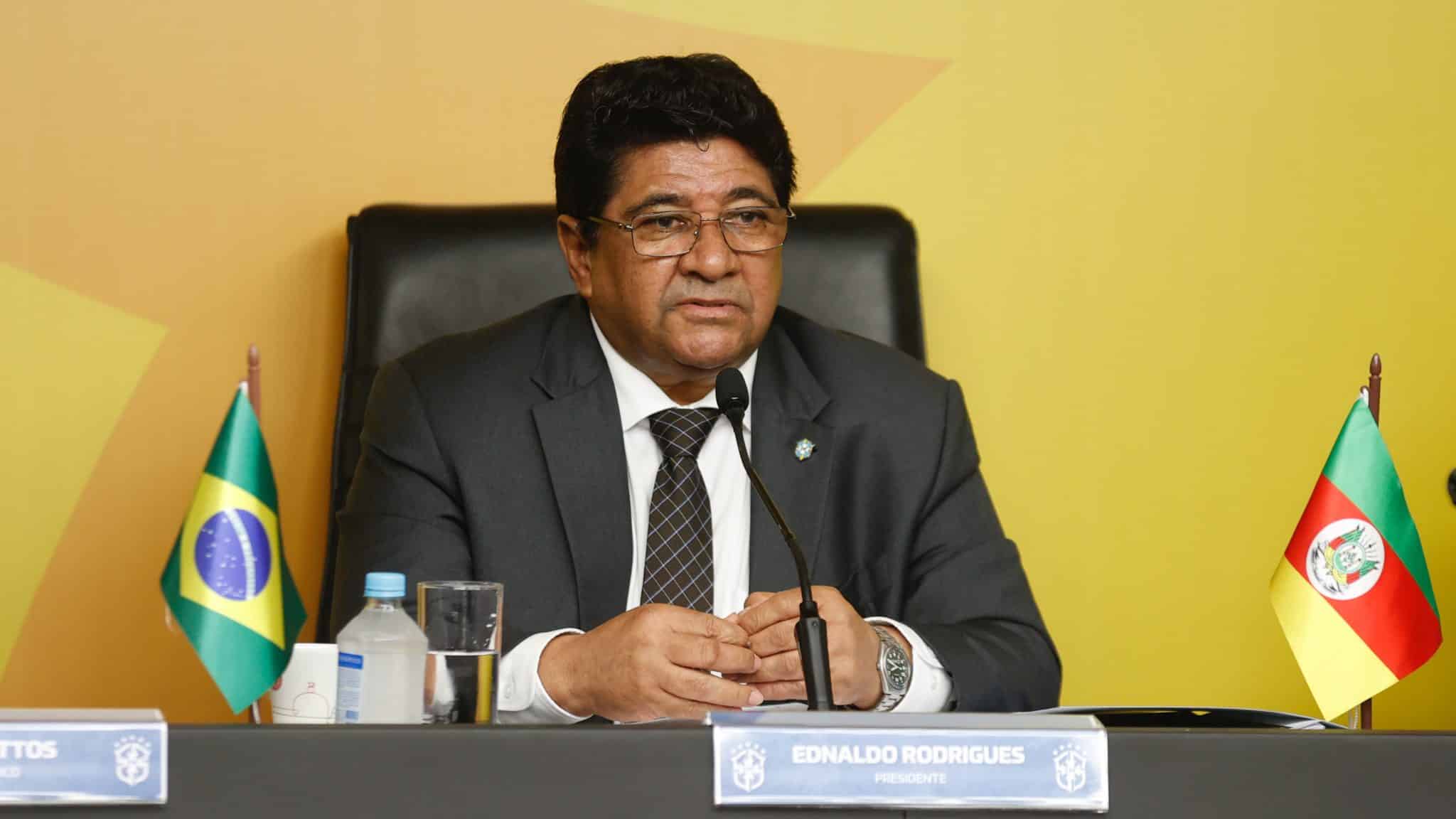 Datas, locais e ajuda financeira aos clubes ga&uacute;chos: como foi a reuni&atilde;o da CBF