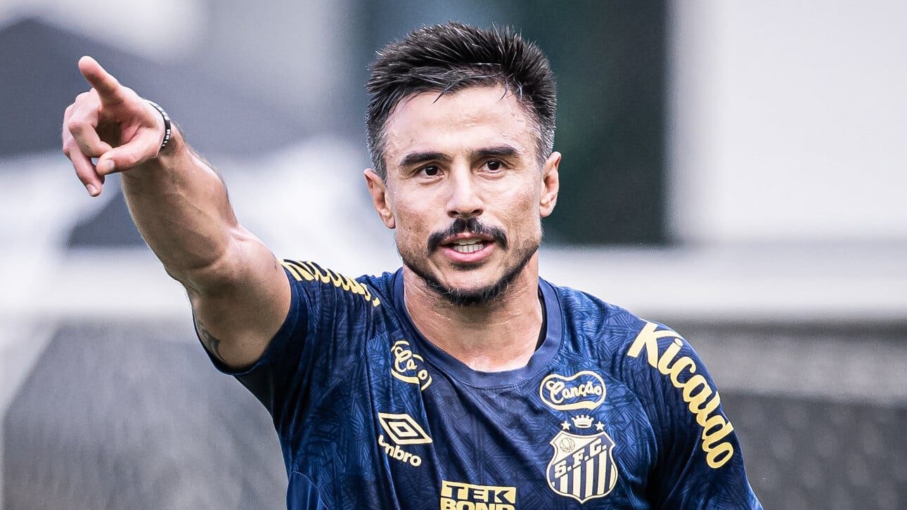 Santos e Botafogo-SP ser&aacute; duelo de equipes com realidades ofensivas distintas