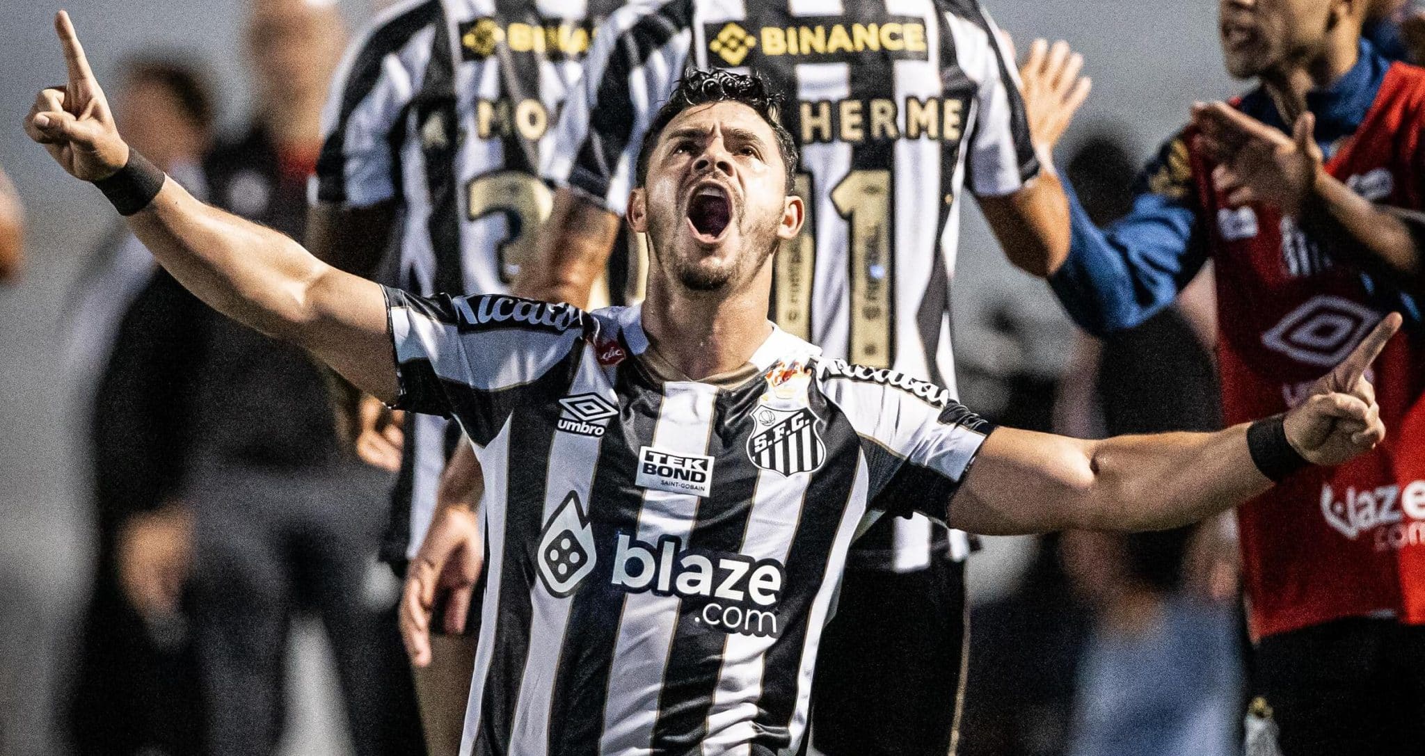 Letal no 1&ordm; tempo, Santos vence a Ponte Preta e volta &agrave; lideran&ccedil;a na S&eacute;rie B
