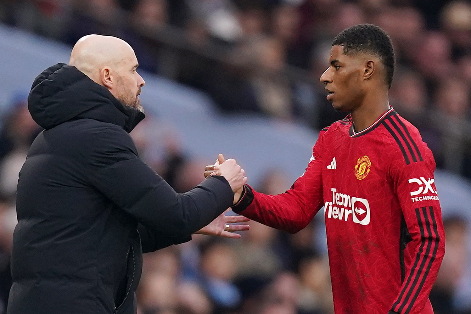 Foto: (IconSport) - Erik ten Hag confia em Marcus Rashford