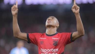 Derrota para Athletico &eacute; mais uma prova da bagun&ccedil;a que reina no Vasco