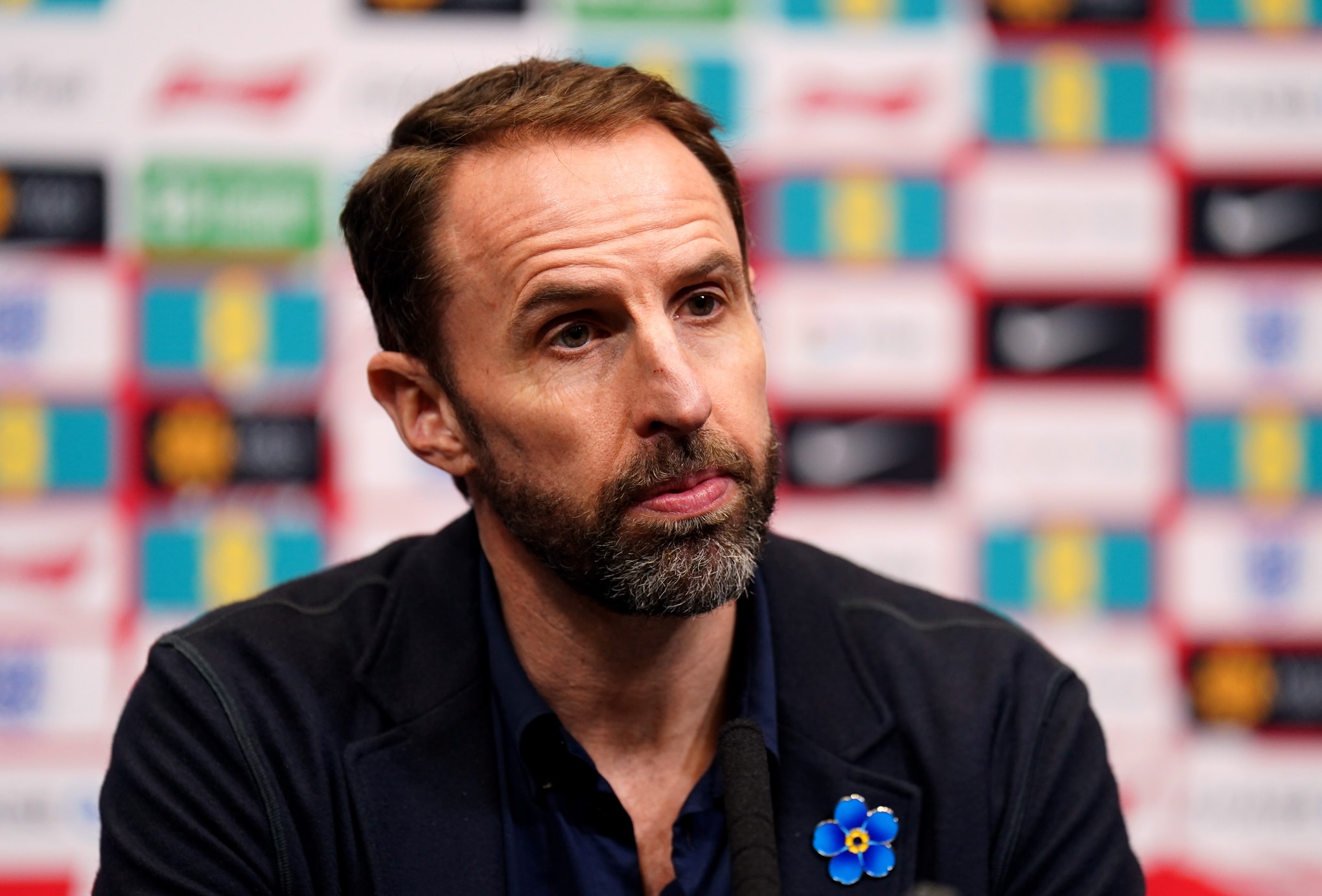 &lsquo;Me lembra Gerrard&rsquo;: Southgate enche a bola de astro da Inglaterra