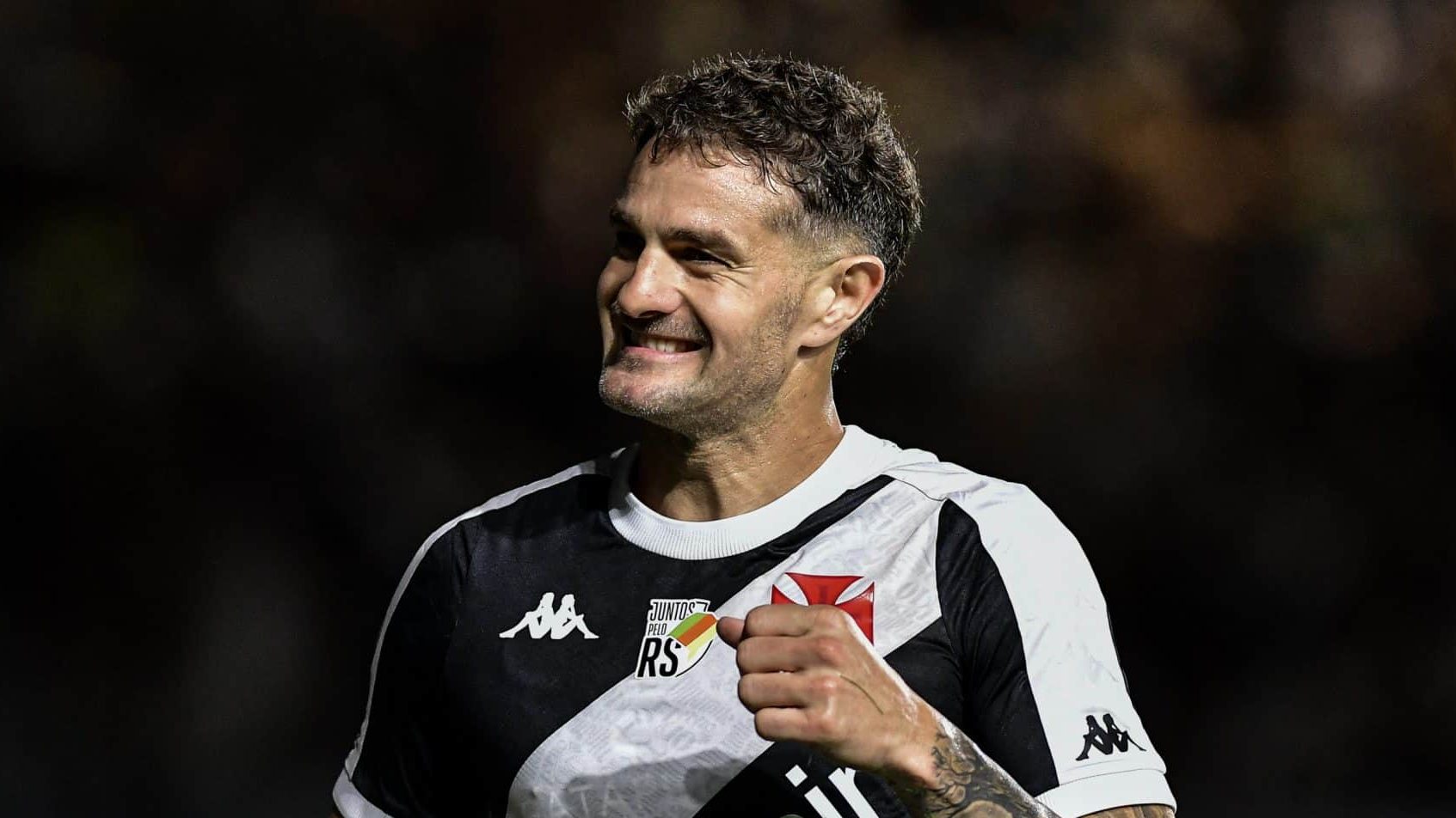 Mais equilibrado, Vasco sofre menos, mas ainda precisa evoluir muito no Brasileiro