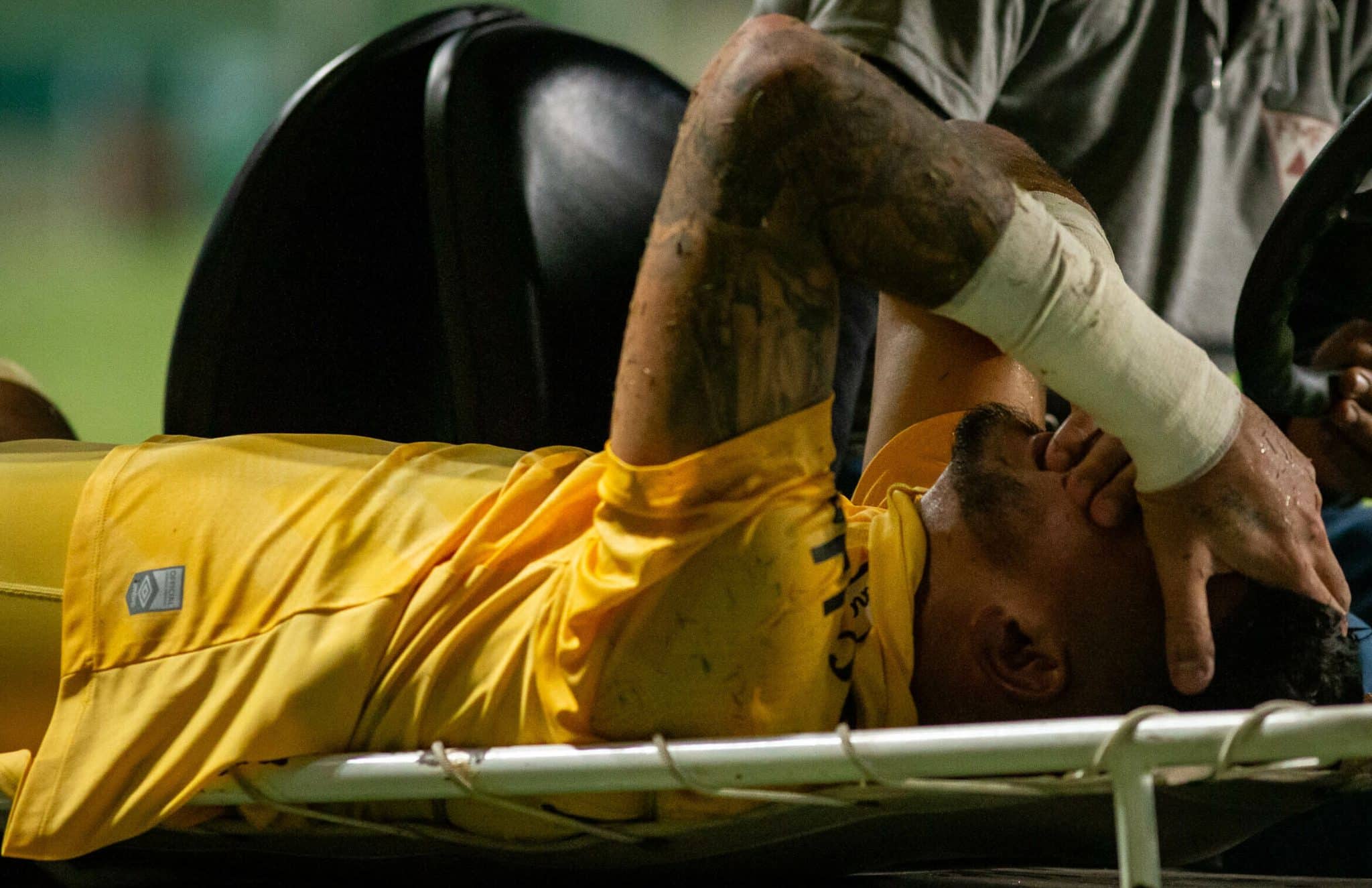 Am&eacute;rica-MG ignora a exist&ecirc;ncia de fair play e vence o Santos pela S&eacute;rie B