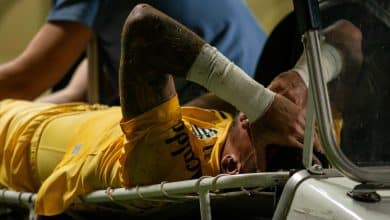 Jo&atilde;o Paulo vai passar por cirurgia e n&atilde;o deve mais atuar pelo Santos na S&eacute;rie B