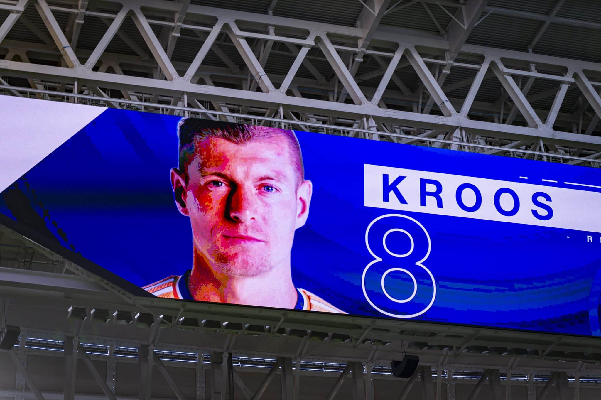 Santiago Bernab&eacute;u se despede de Toni Kroos com lindas homenagens do Real Madrid