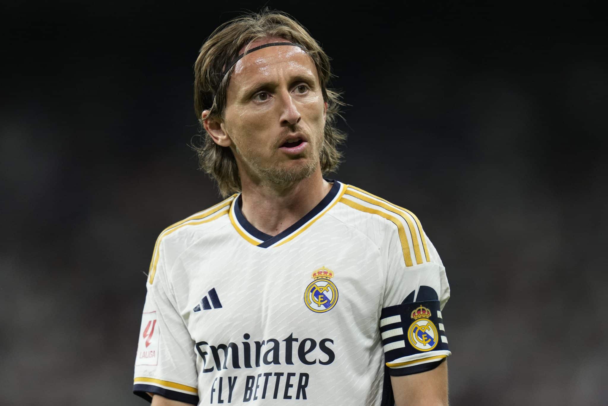 &lsquo;N&atilde;o posso contar&rsquo;: Modrić se declara ao Real Madrid, mas despista sobre futuro