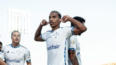 Matheus Pereira tira gol da cartola e salva jogo ruim do Cruzeiro contra o Atl&eacute;tico-GO