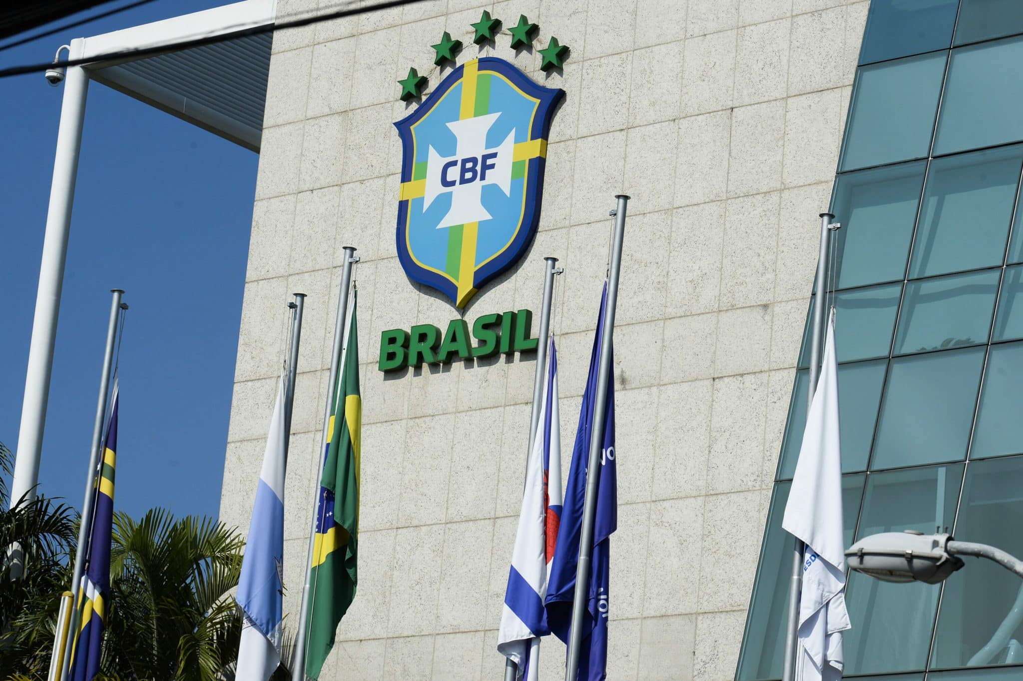 Quais jogos da S&eacute;rie A j&aacute; foram adiados pela trag&eacute;dia clim&aacute;tica no Rio Grande do Sul?