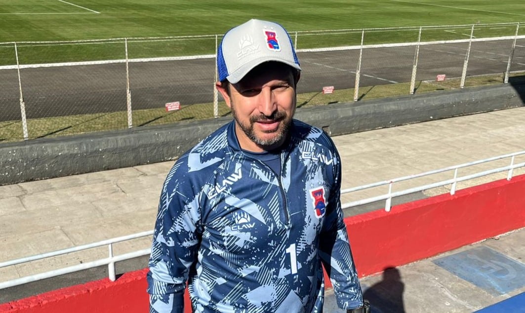 Como treinador, Tcheco quer ajudar a reerguer o Paran&aacute;, onde come&ccedil;ou sua trajet&oacute;ria