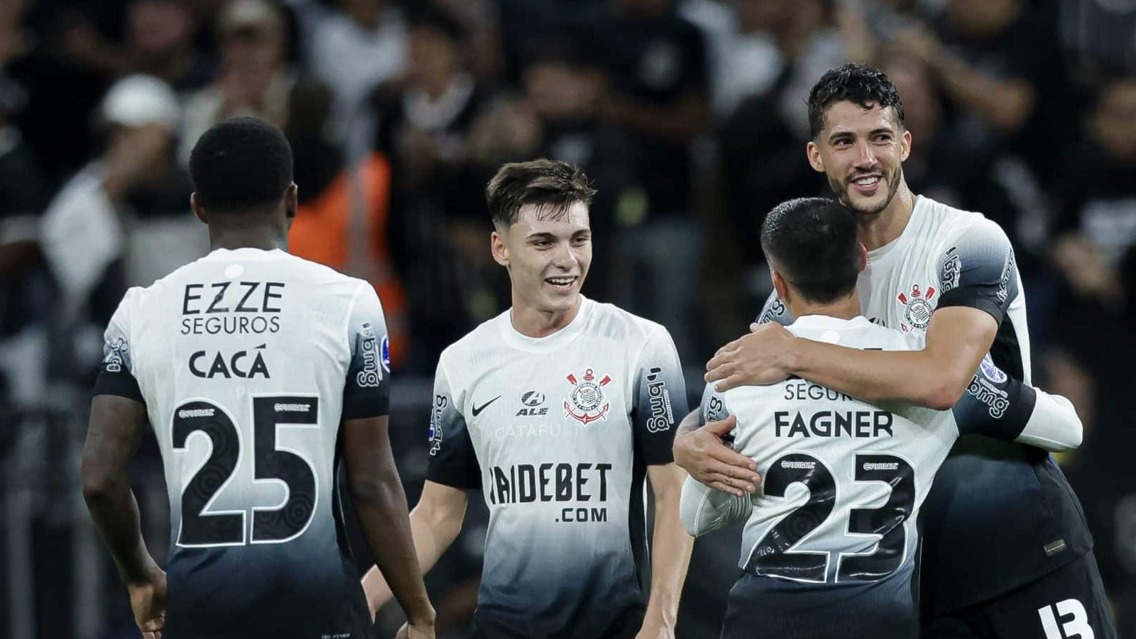 Corinthians quer &lsquo;virar a p&aacute;gina&rsquo; no Brasileir&atilde;o ap&oacute;s goleada na Sul-Americana