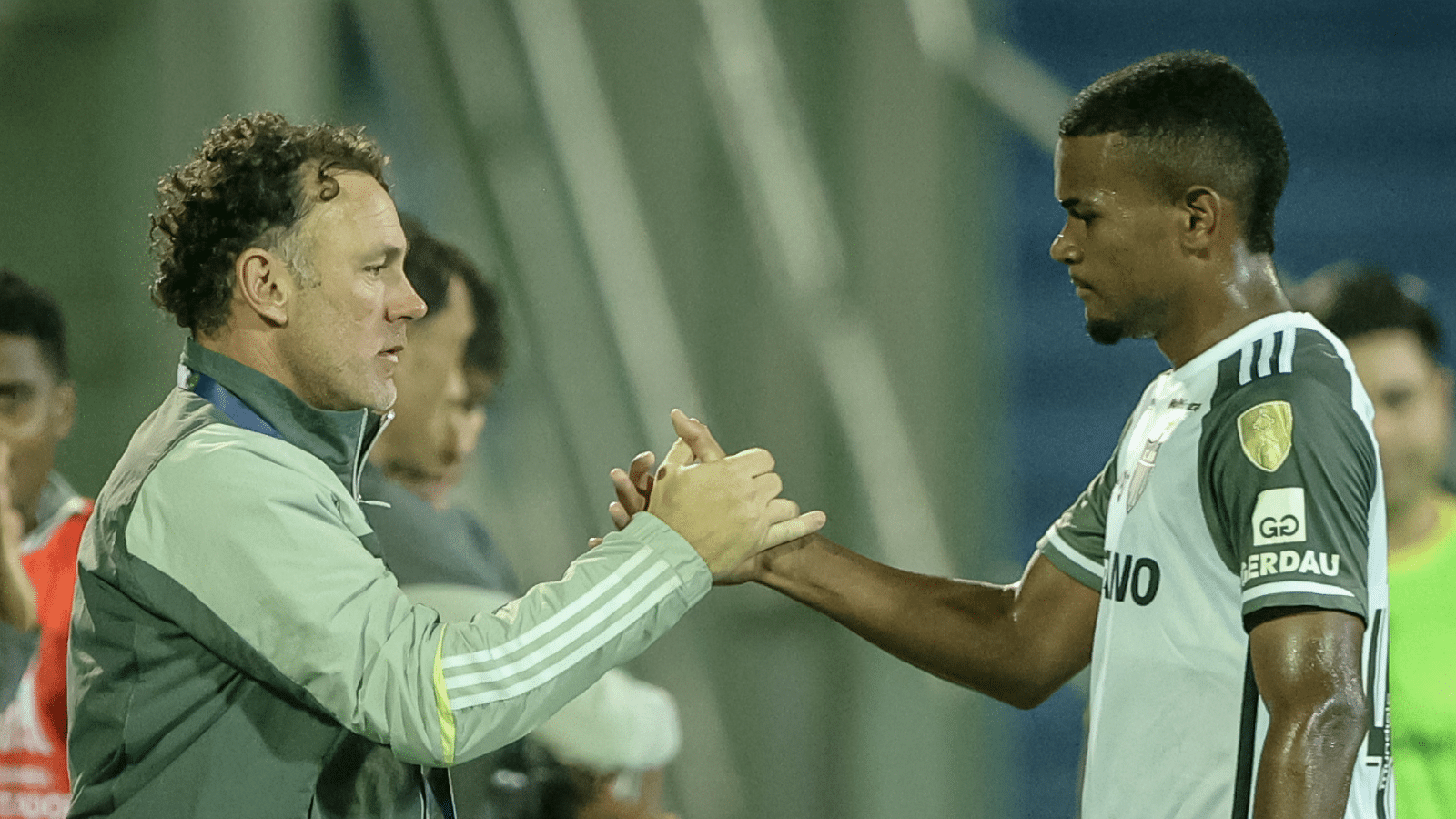 Alisson eleva o n&iacute;vel do Atl&eacute;tico-MG mais uma vez, e &eacute; crucial para vit&oacute;ria em Rosario