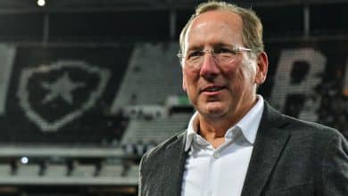 Textor nunca quis ser multiclube, mas realidade do Crystal Palace o fez comprar Botafogo