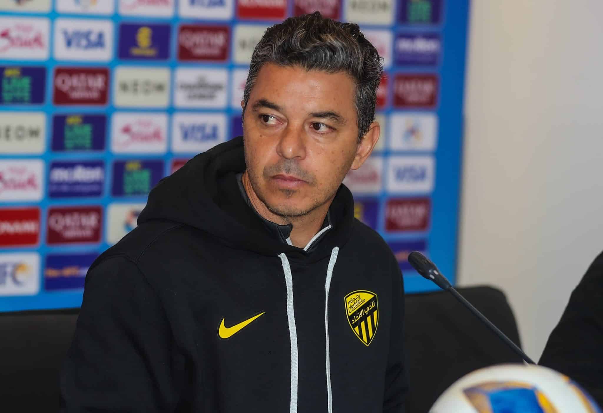 Marcelo Gallardo n&atilde;o suporta press&atilde;o ap&oacute;s vexames e &eacute; demitido do Al-Ittihad