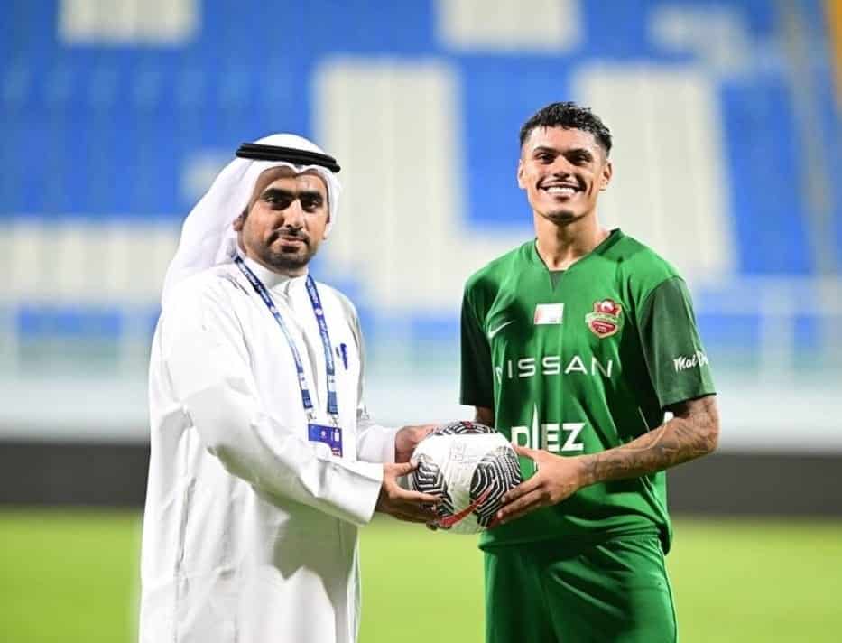 Ex-Flamengo, Mateus&atilde;o esteve pr&oacute;ximo de recorde hist&oacute;rico em partida nos Emirados &Aacute;rabes