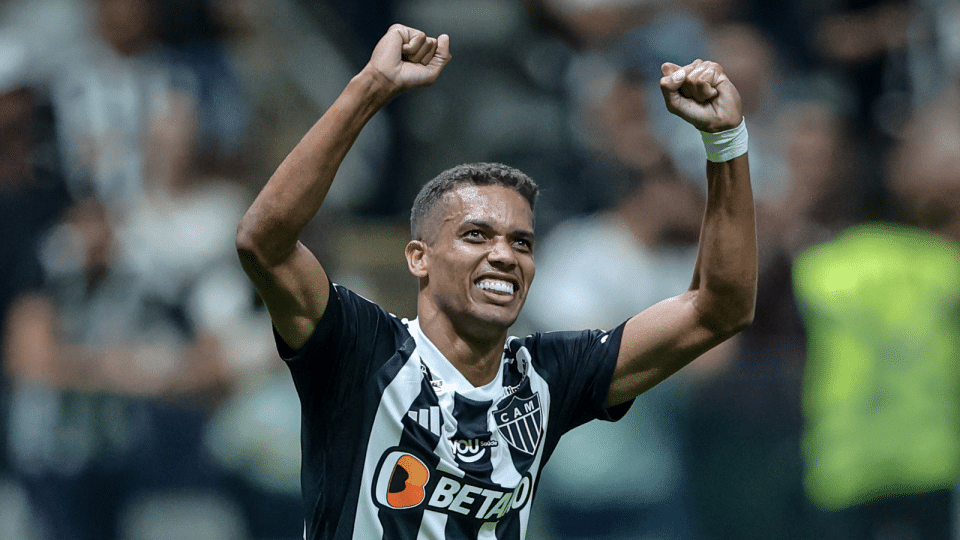 Pedrinho marca após 900 dias e quer ficar no Atlético-MG, mas permanência é improvável